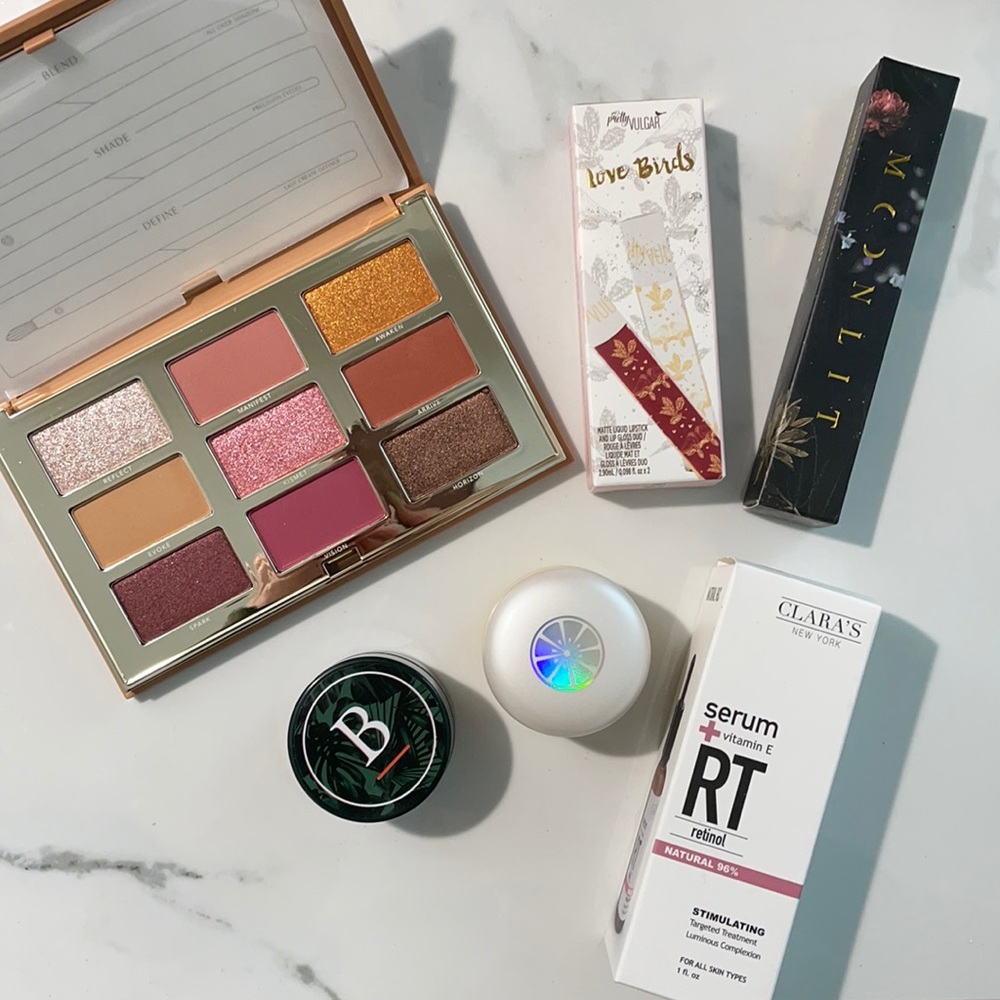 Bundle with palette!
